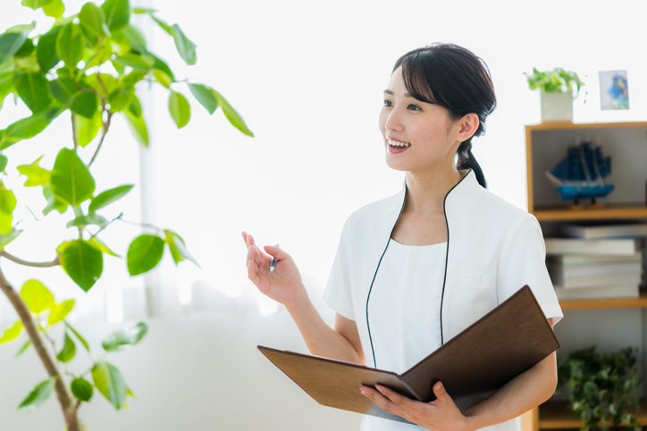 カウンセリング・診察（肌状態の確認、同意書）